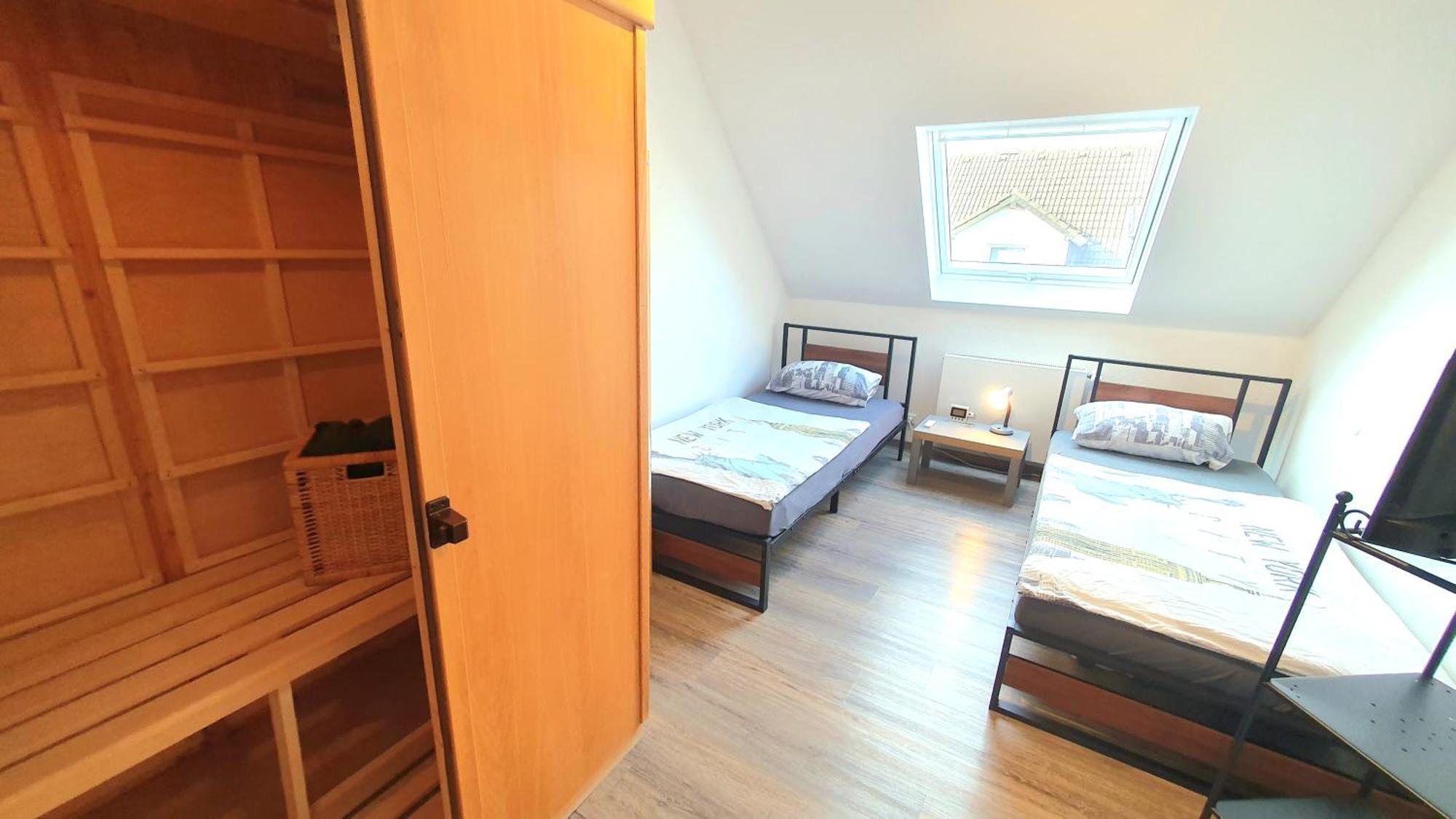 Frankes Sleep Inn, 4, 2, 1 Raumwohnungen, Sauna Velbert Kültér fotó