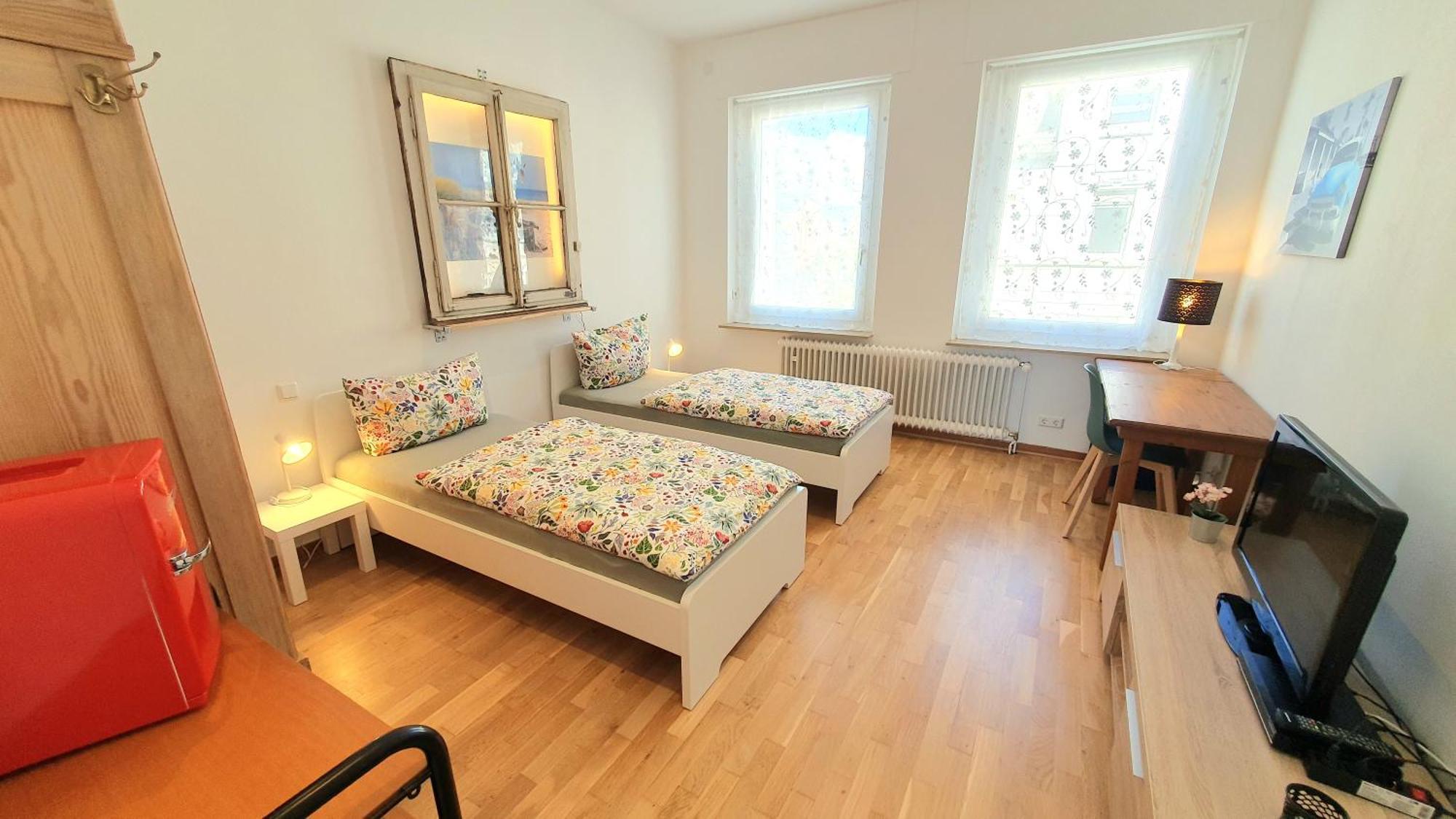 Frankes Sleep Inn, 4, 2, 1 Raumwohnungen, Sauna Velbert Kültér fotó